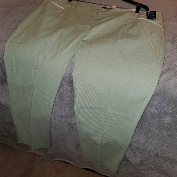 Capri - Picture 4 of 4